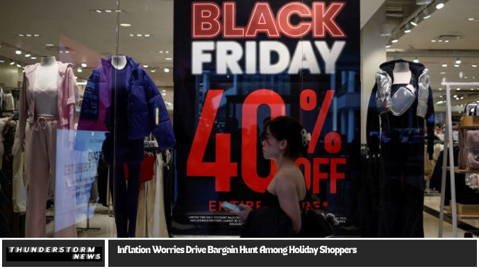 Inflation Worries Drive Bargain Hunt Among Holiday Shoppers